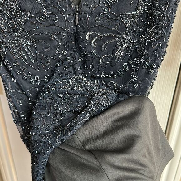 PISARRO Nights Beaded V-Neck Cocktail Dress in Size 4,Slate Charcoal Grey NWT - Picture 14 of 17